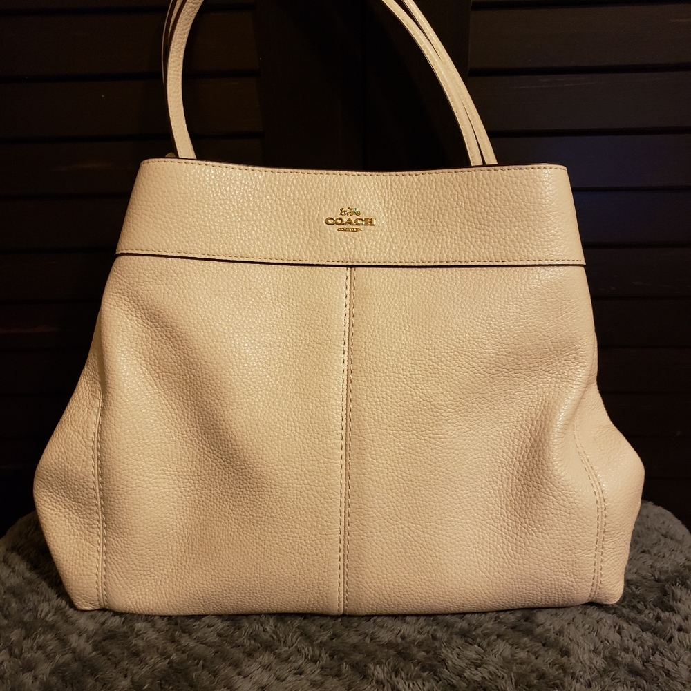 Coach Lexy Shoulder Bag Chalk